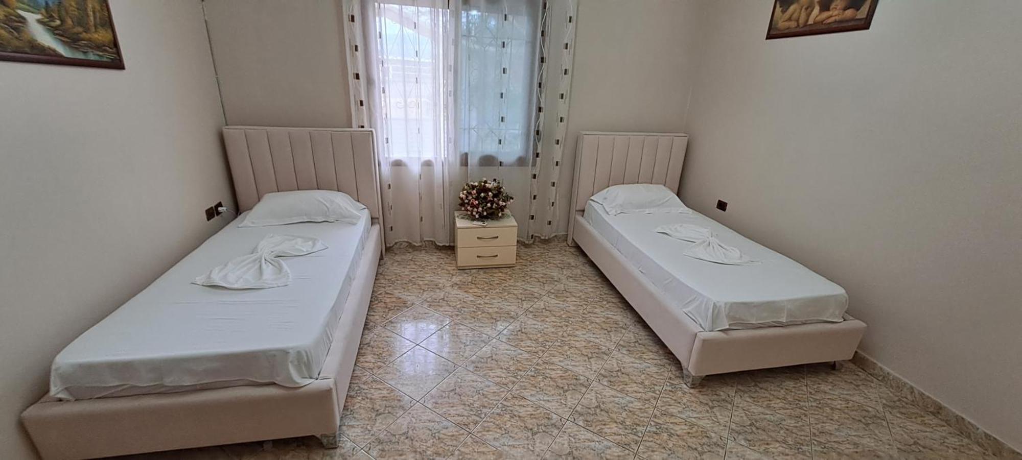 Guesthouse Влёра Экстерьер фото