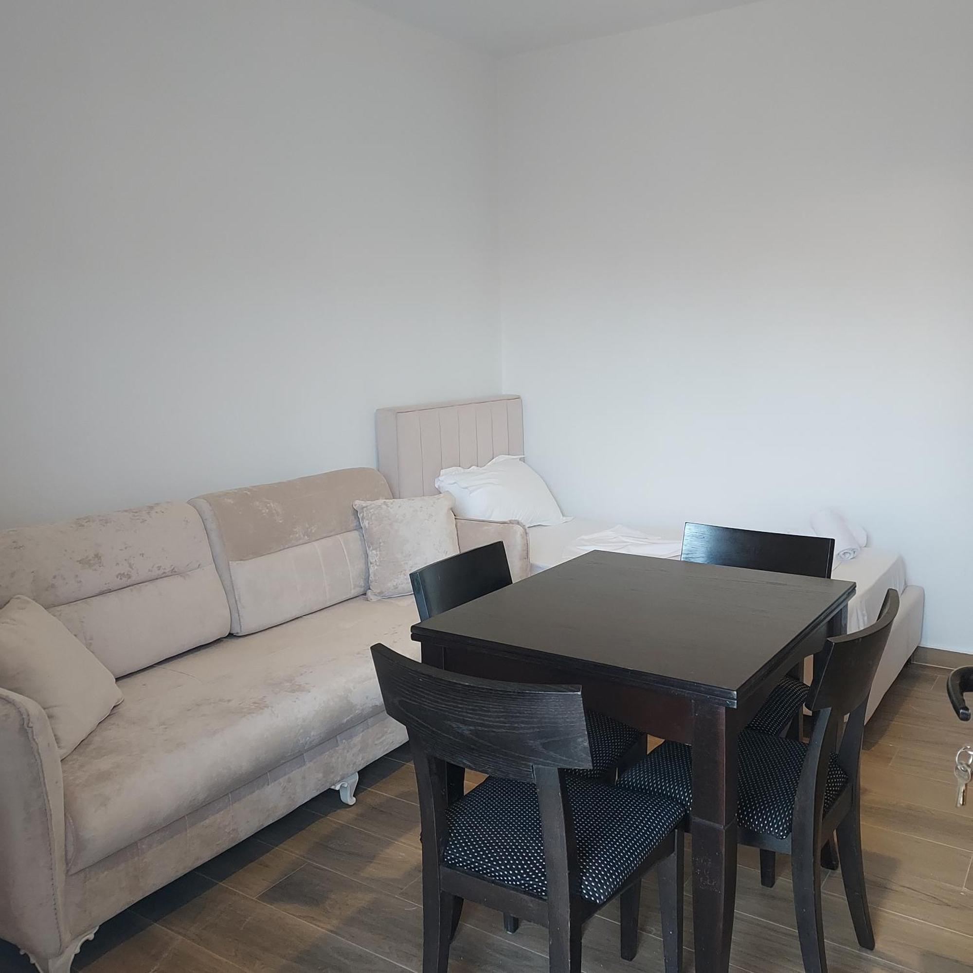 Guesthouse Влёра Экстерьер фото
