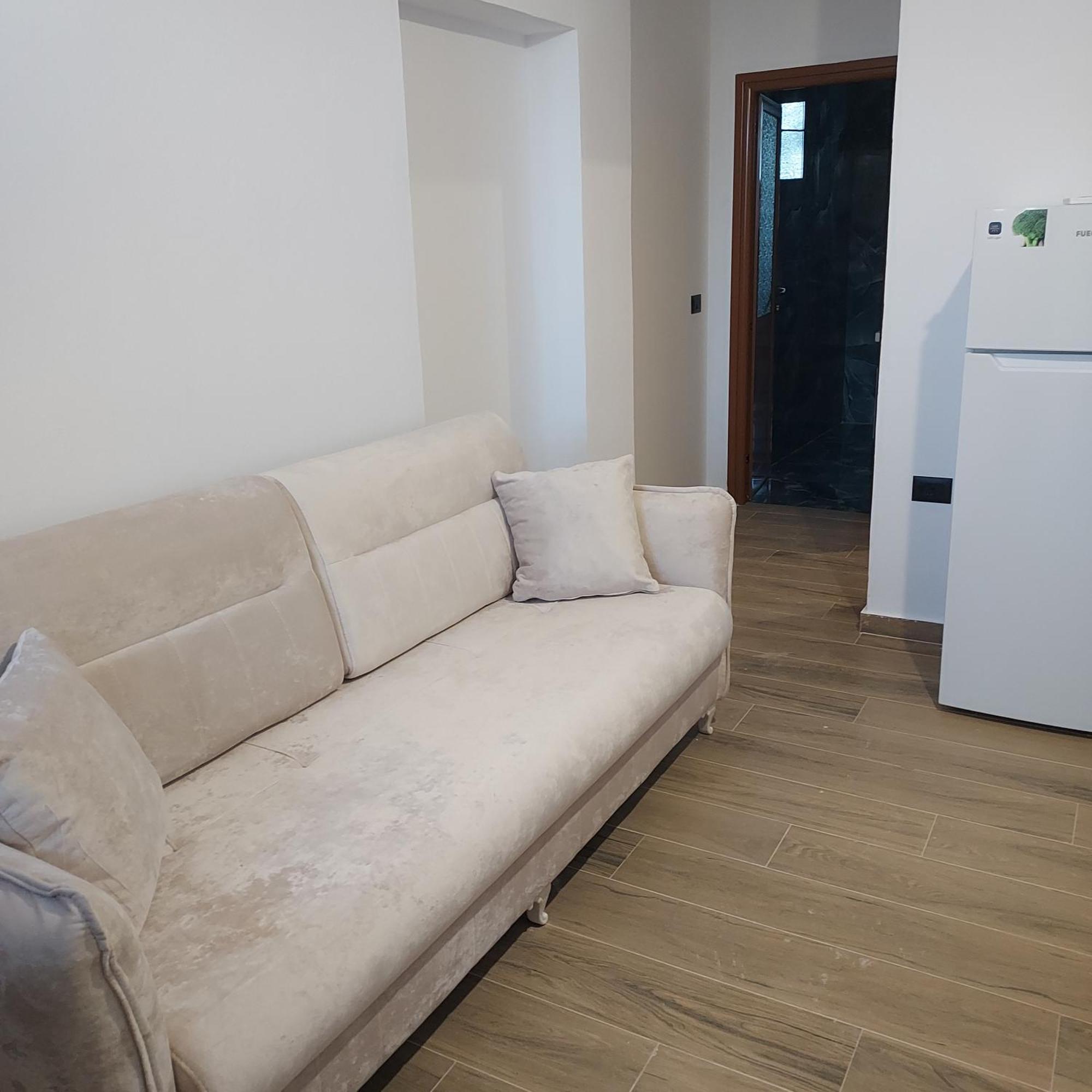 Guesthouse Влёра Экстерьер фото