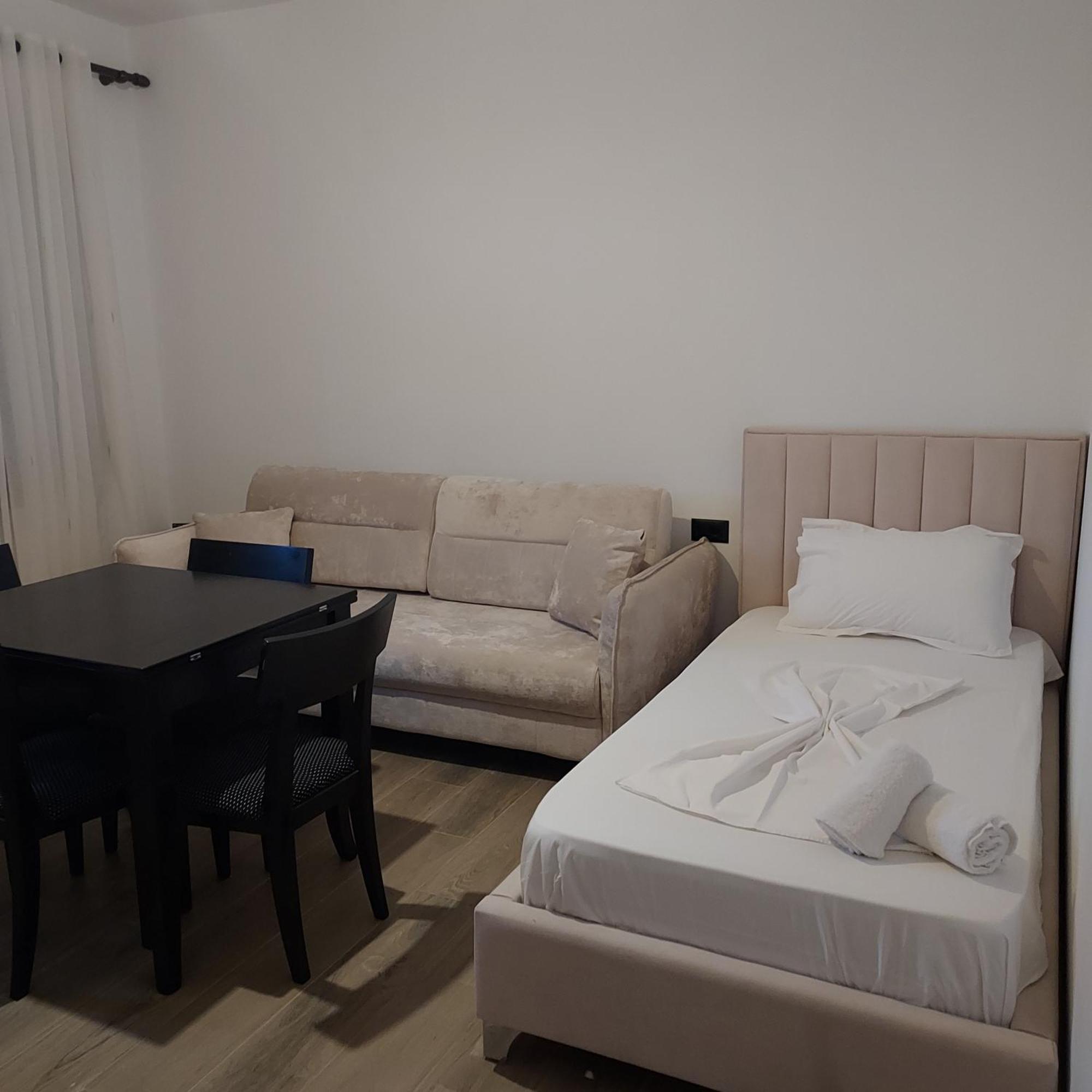 Guesthouse Влёра Экстерьер фото