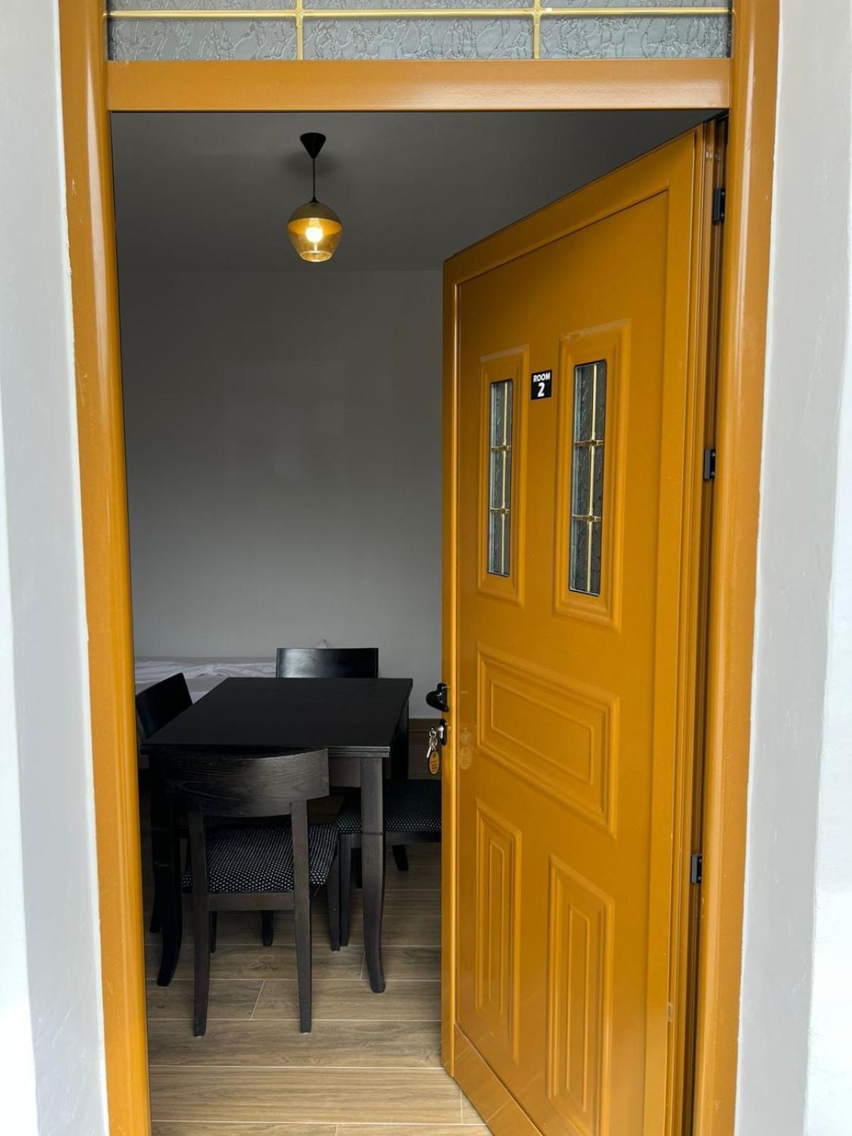 Guesthouse Влёра Экстерьер фото